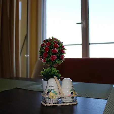 Summer Breeze Park - Nikea Park Complex Apartment *