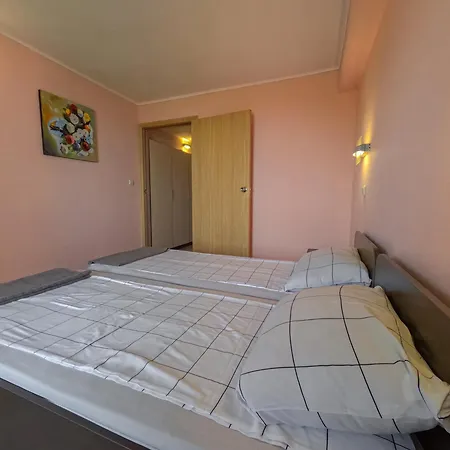 Summer Breeze Park - Nikea Park Complex Apartment Golden Sands